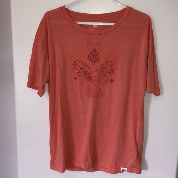 tentree Tops - Tentree T-Shirt